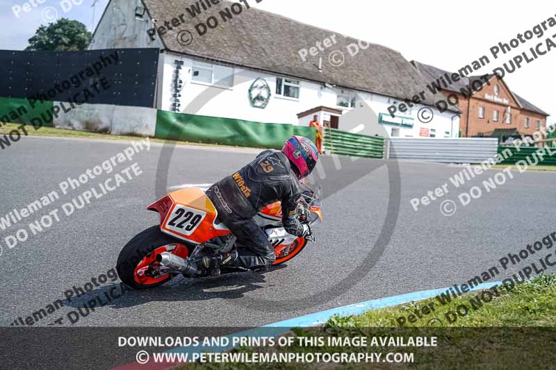 enduro digital images;event digital images;eventdigitalimages;mallory park;mallory park photographs;mallory park trackday;mallory park trackday photographs;no limits trackdays;peter wileman photography;racing digital images;trackday digital images;trackday photos